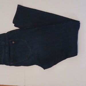 Democracy Sz. 14 Dark Wash Skinny Jeans. Rise 11". L.31".  EUC!